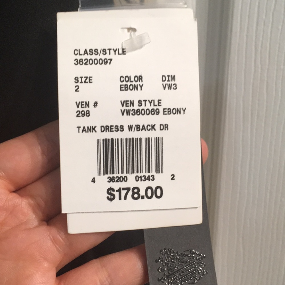 White by Vera wang dress - Picture 3 of 4